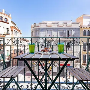 marmoles-19-city-center-apartment.hotelsinnerja.org/